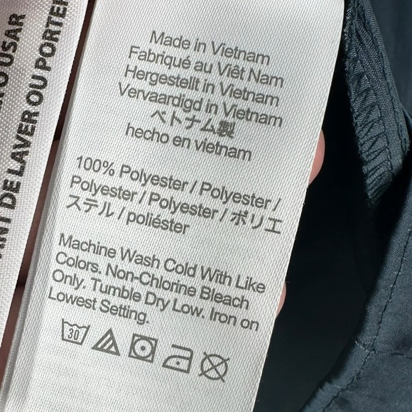 J.CREW Women's Large Jewel Blue Silky Flowy Bouse with tie neck and pleated top - Picture 4 of 10